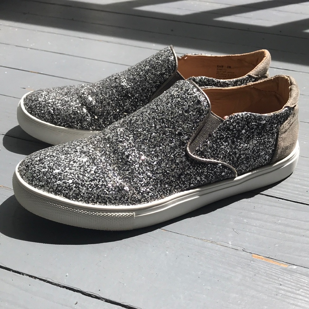 Steve Madden Ram Slip-On Sneaker